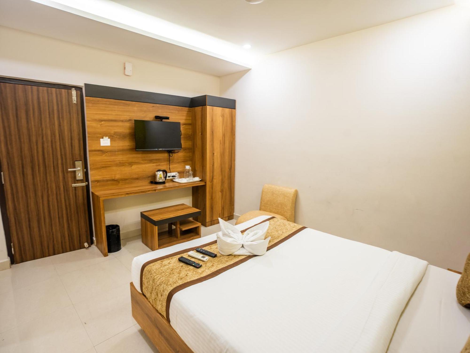Grand Oliver Chennai Ngoại thất bức ảnh