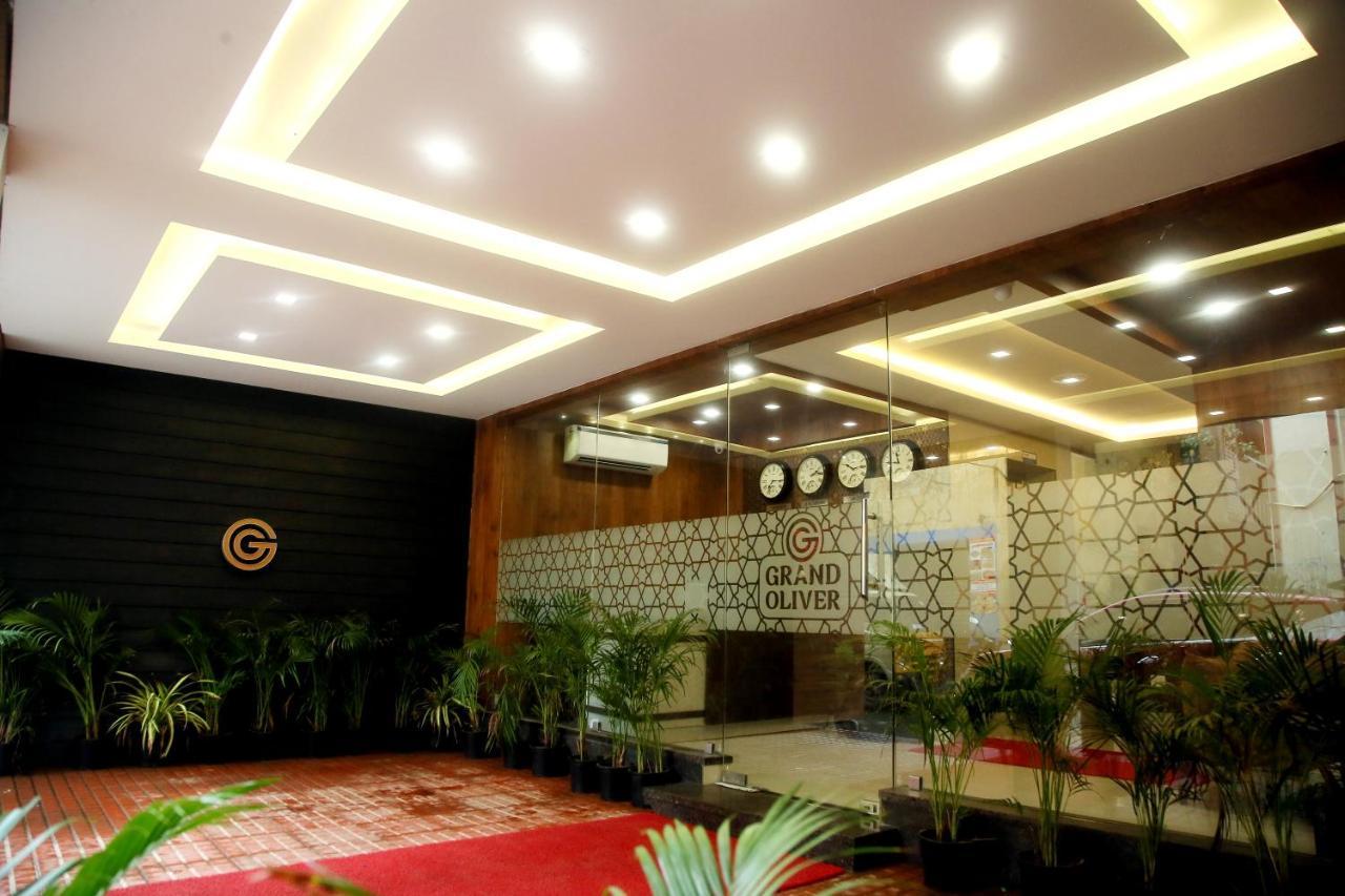 Grand Oliver Chennai Ngoại thất bức ảnh